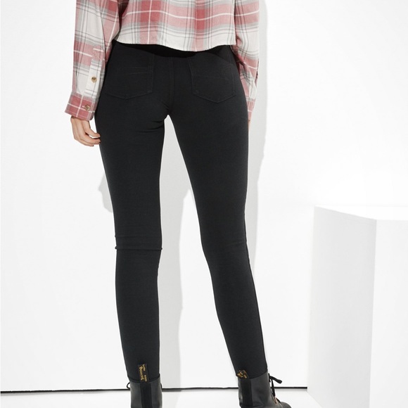 American Eagle Knit X NE(X)T Level High Waisted Jegging - Picture 2 of 8